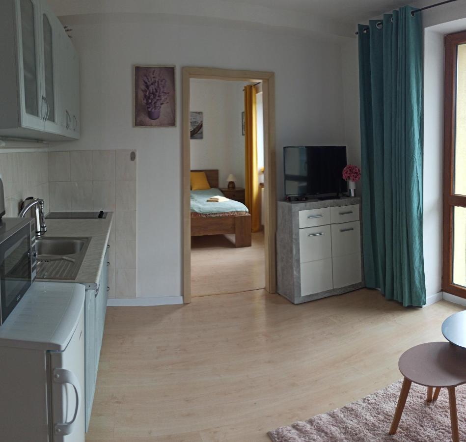 Apartman Siesta*** Липтовски-Микулаш Экстерьер фото